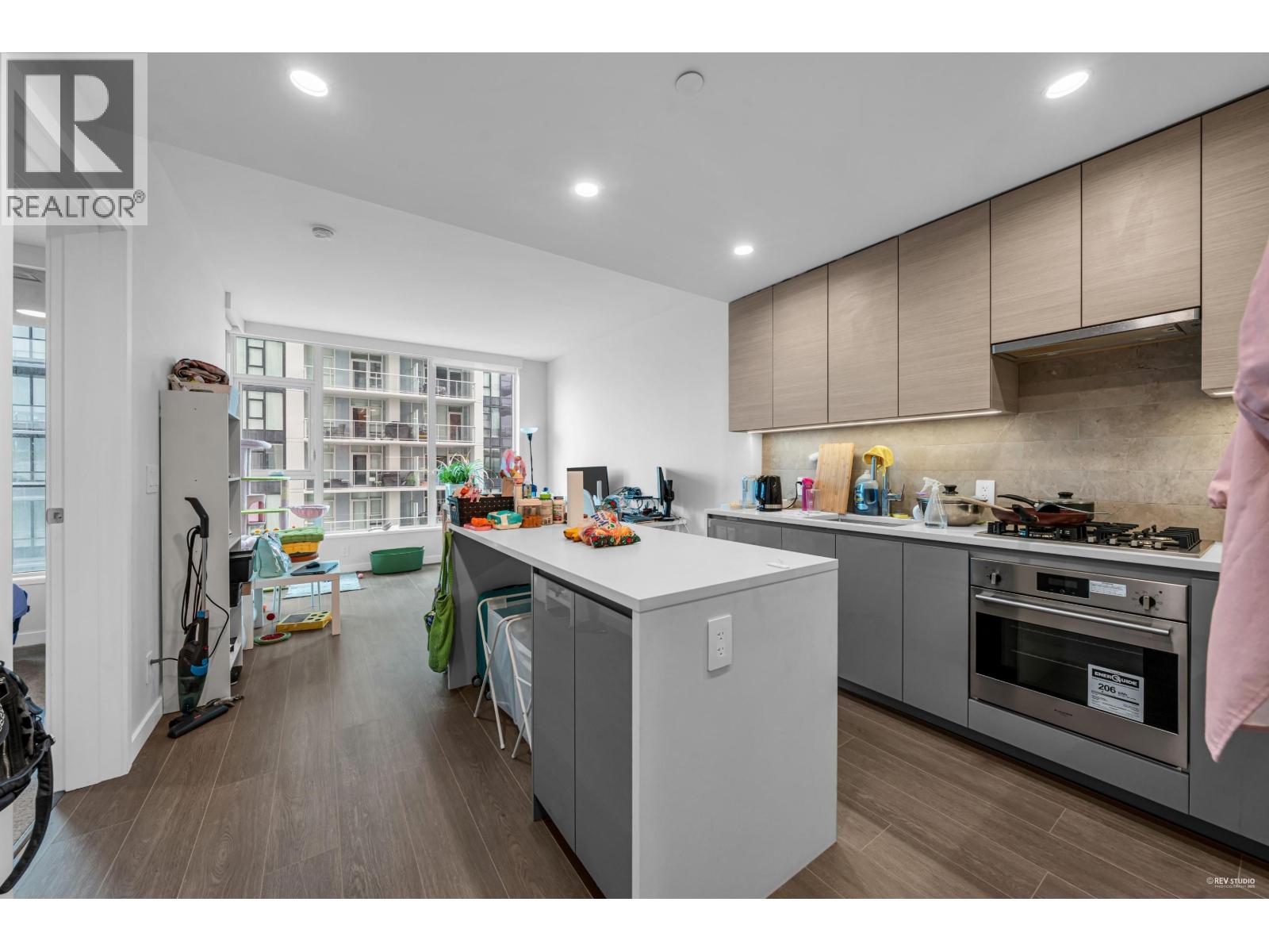 1612 2108 Gilmore Avenue, Burnaby, British Columbia  V5C 0N8 - Photo 4 - R3044985