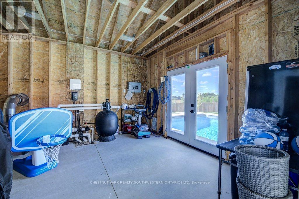 97 Michael Myers Road, Wilmot, Ontario  N3A 0E1 - Photo 44 - X12391889