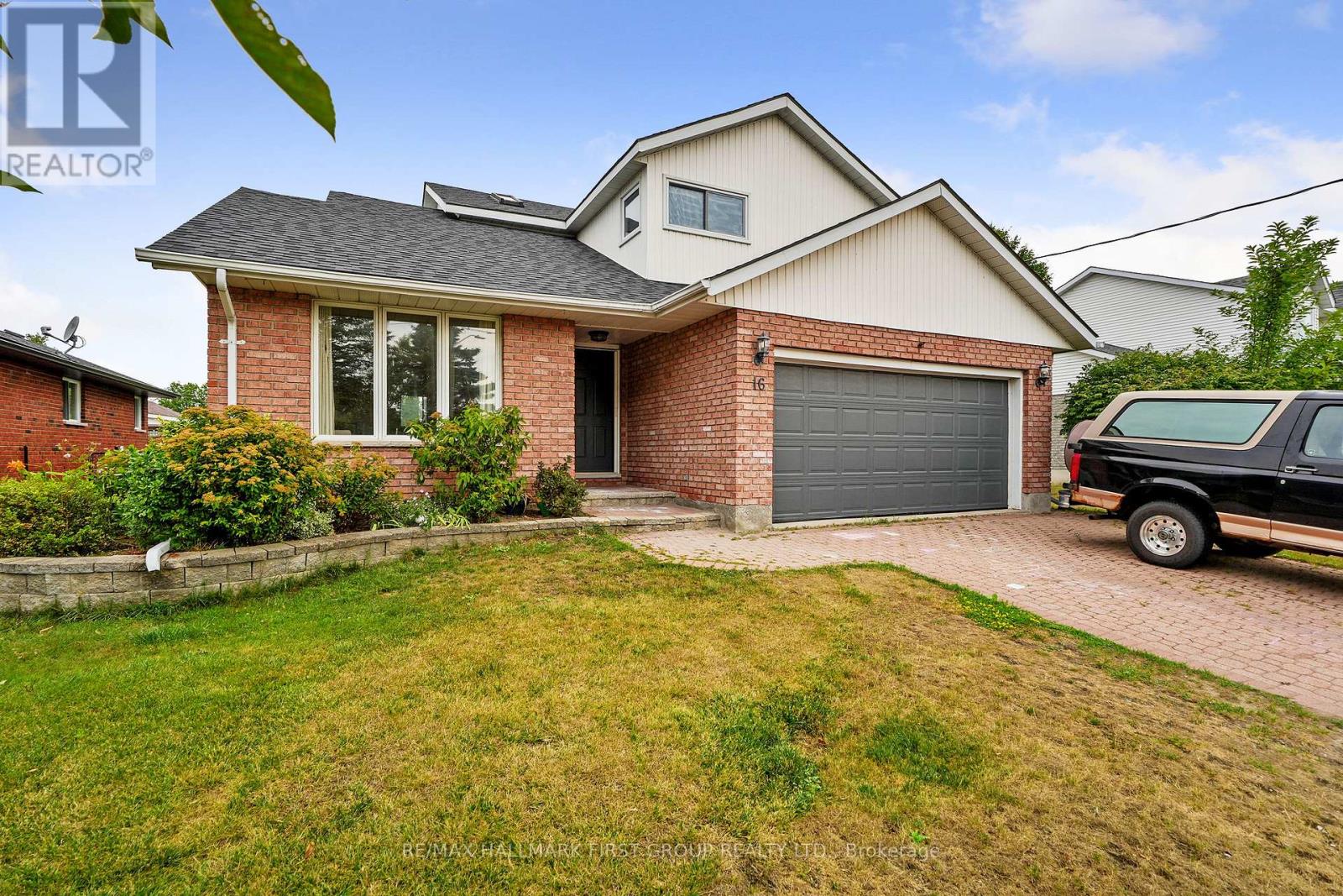 16 ANNE STREET, Brighton, Ontario