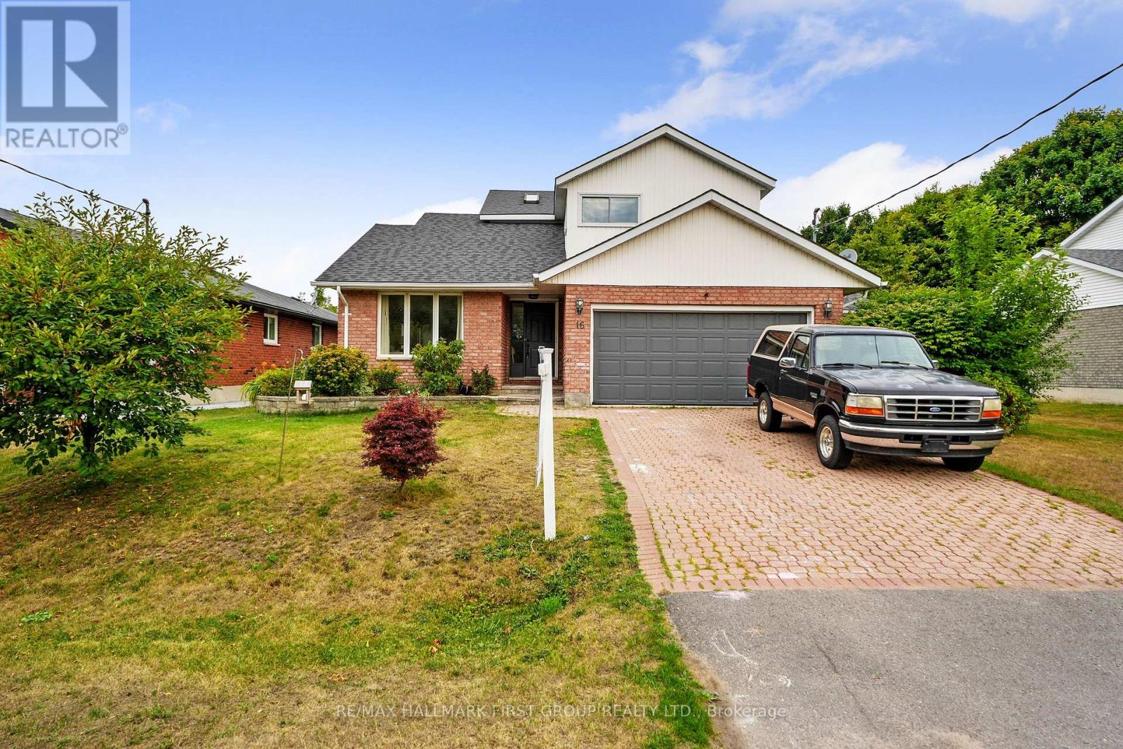 16 Anne Street, Brighton, Ontario  K0K 1H0 - Photo 2 - X12391992