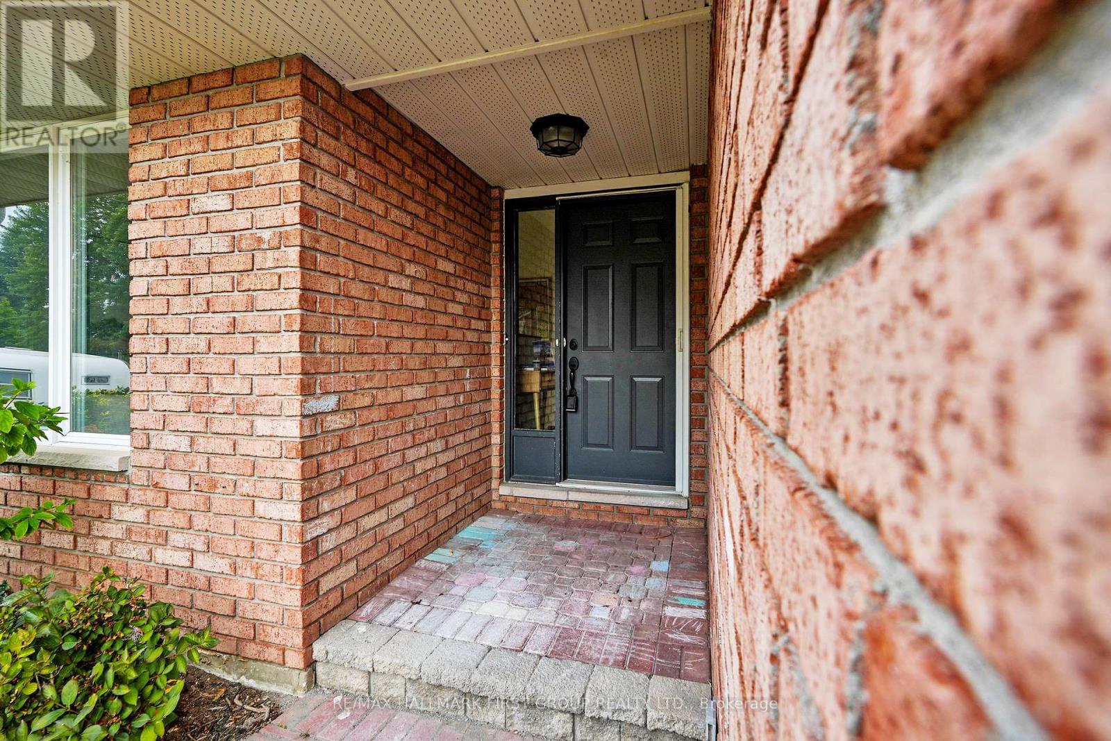 16 Anne Street, Brighton, Ontario  K0K 1H0 - Photo 4 - X12391992