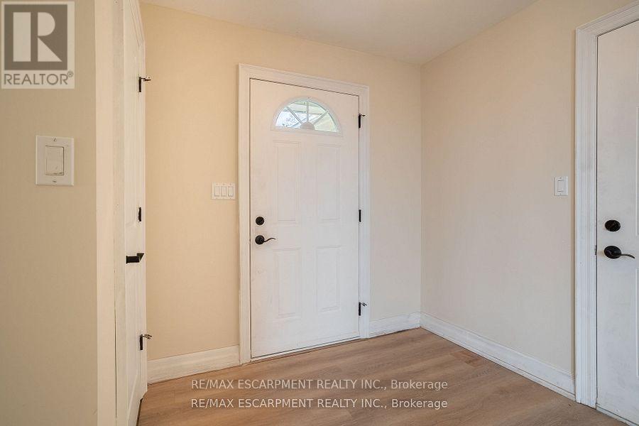 21 Villella Road, Haldimand, Ontario  N0A 1K0 - Photo 8 - X12392044