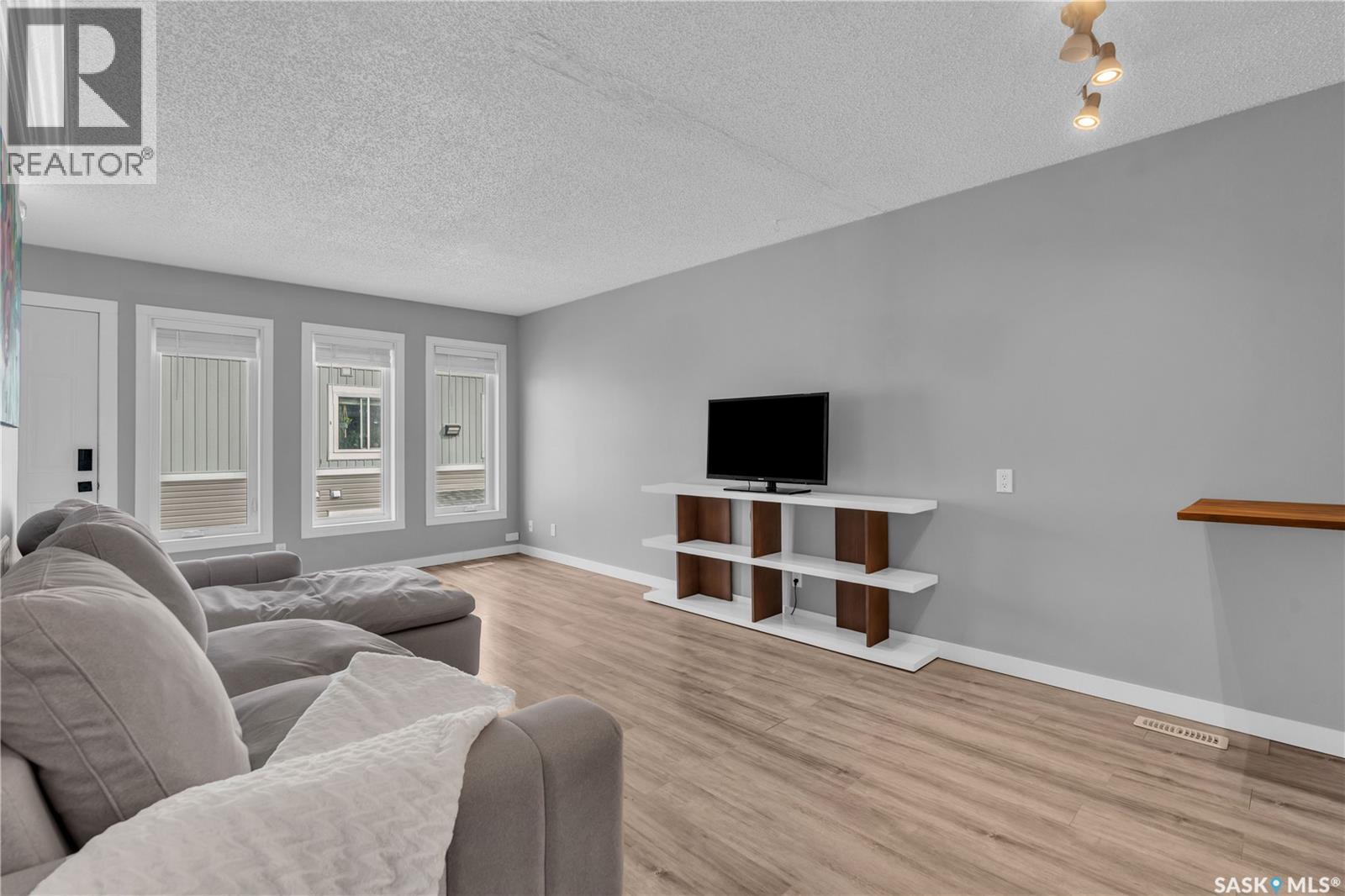 7320 Dalgliesh Drive, Regina, Saskatchewan  S4X 2K8 - Photo 9 - SK017813