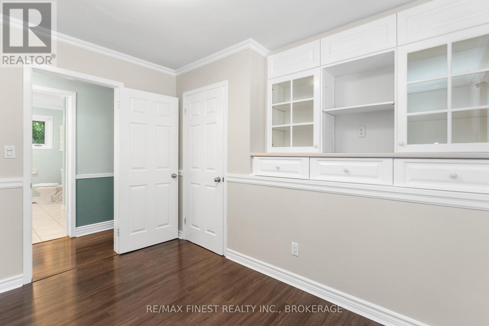 52 Windsor Drive, Brockville, Ontario  K6V 3H6 - Photo 20 - X12392214