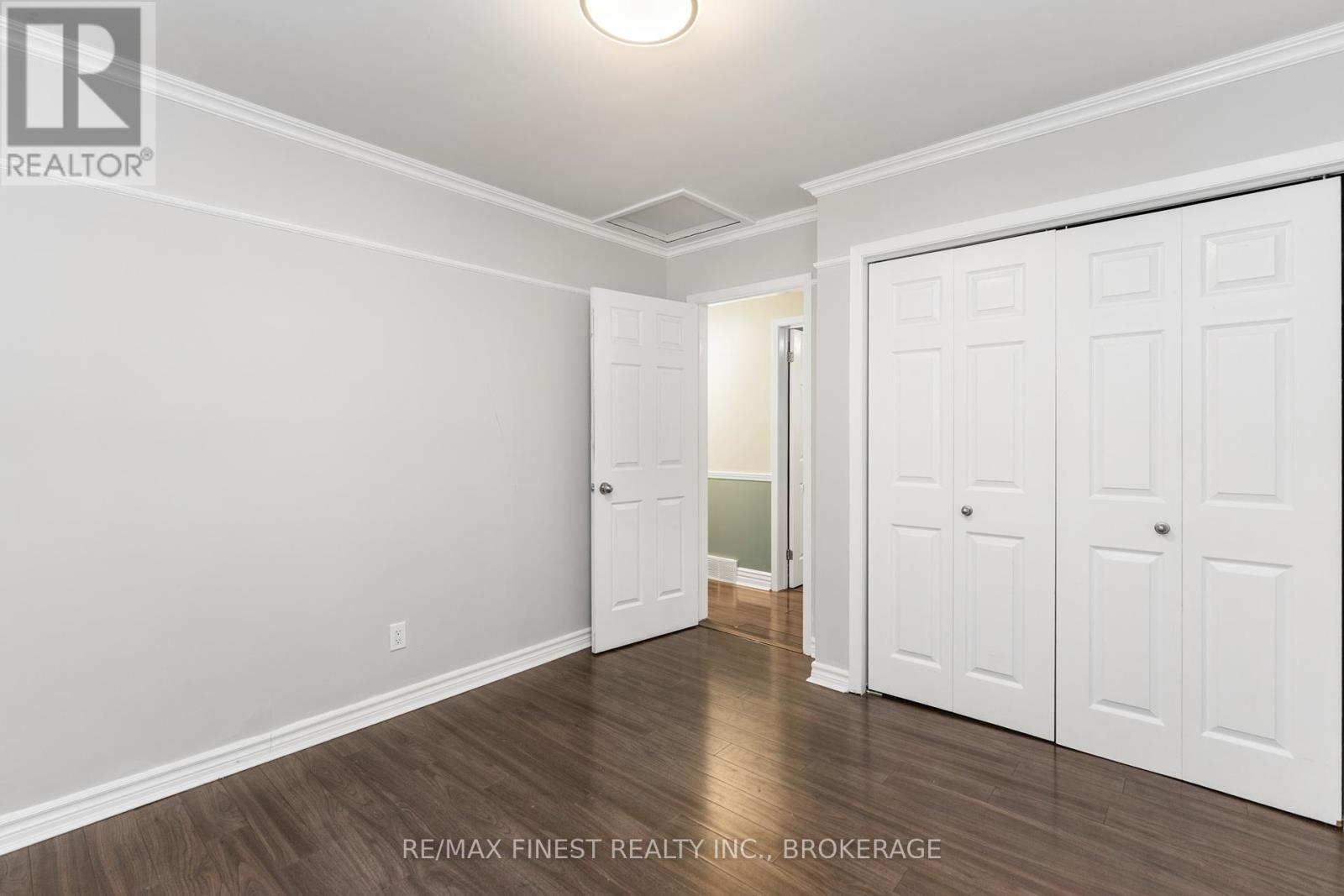 52 Windsor Drive, Brockville, Ontario  K6V 3H6 - Photo 24 - X12392214
