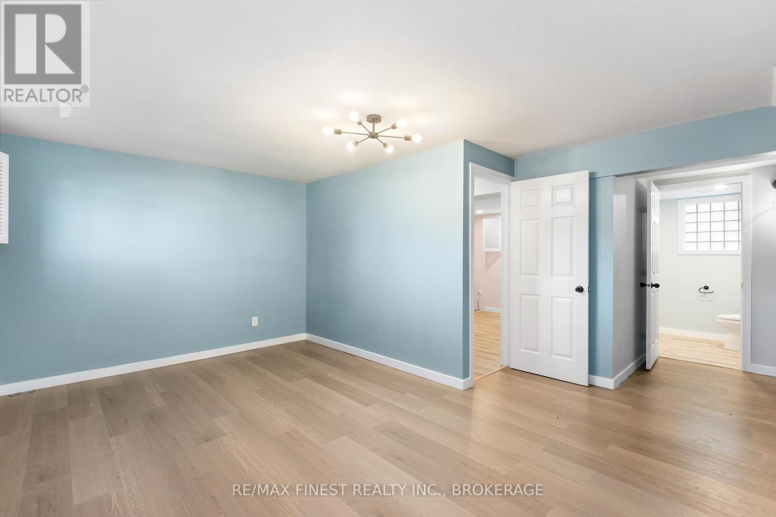 52 Windsor Drive, Brockville, Ontario  K6V 3H6 - Photo 32 - X12392214