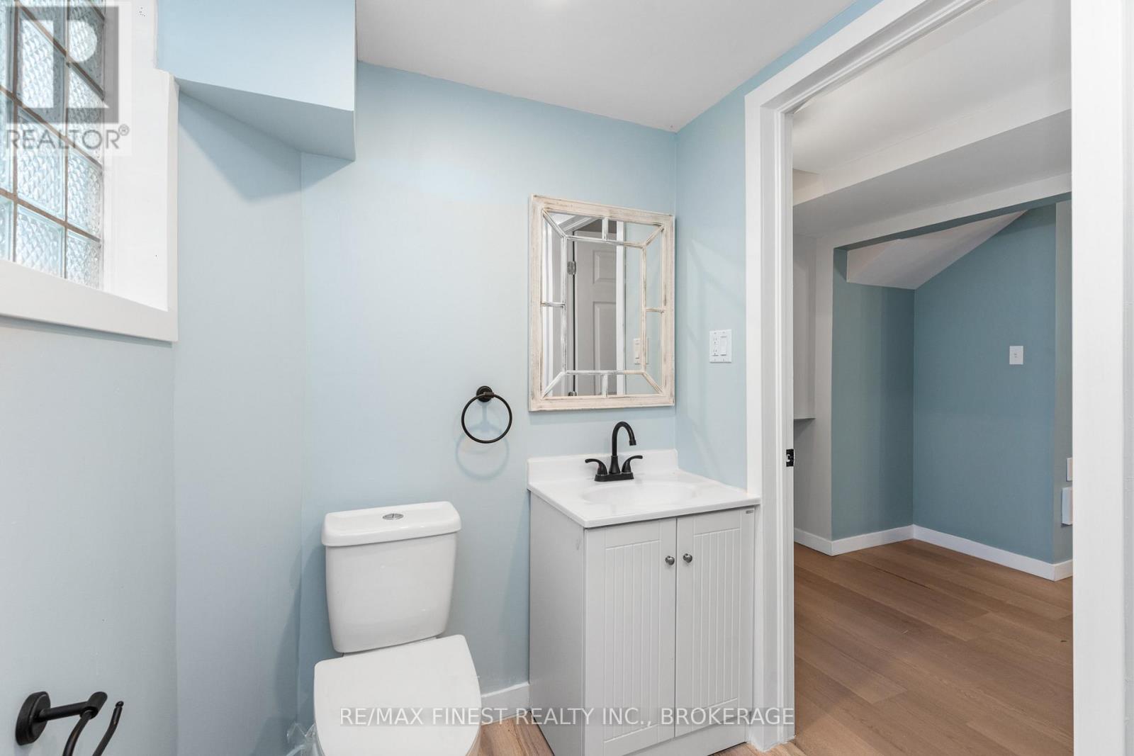 52 Windsor Drive, Brockville, Ontario  K6V 3H6 - Photo 38 - X12392214