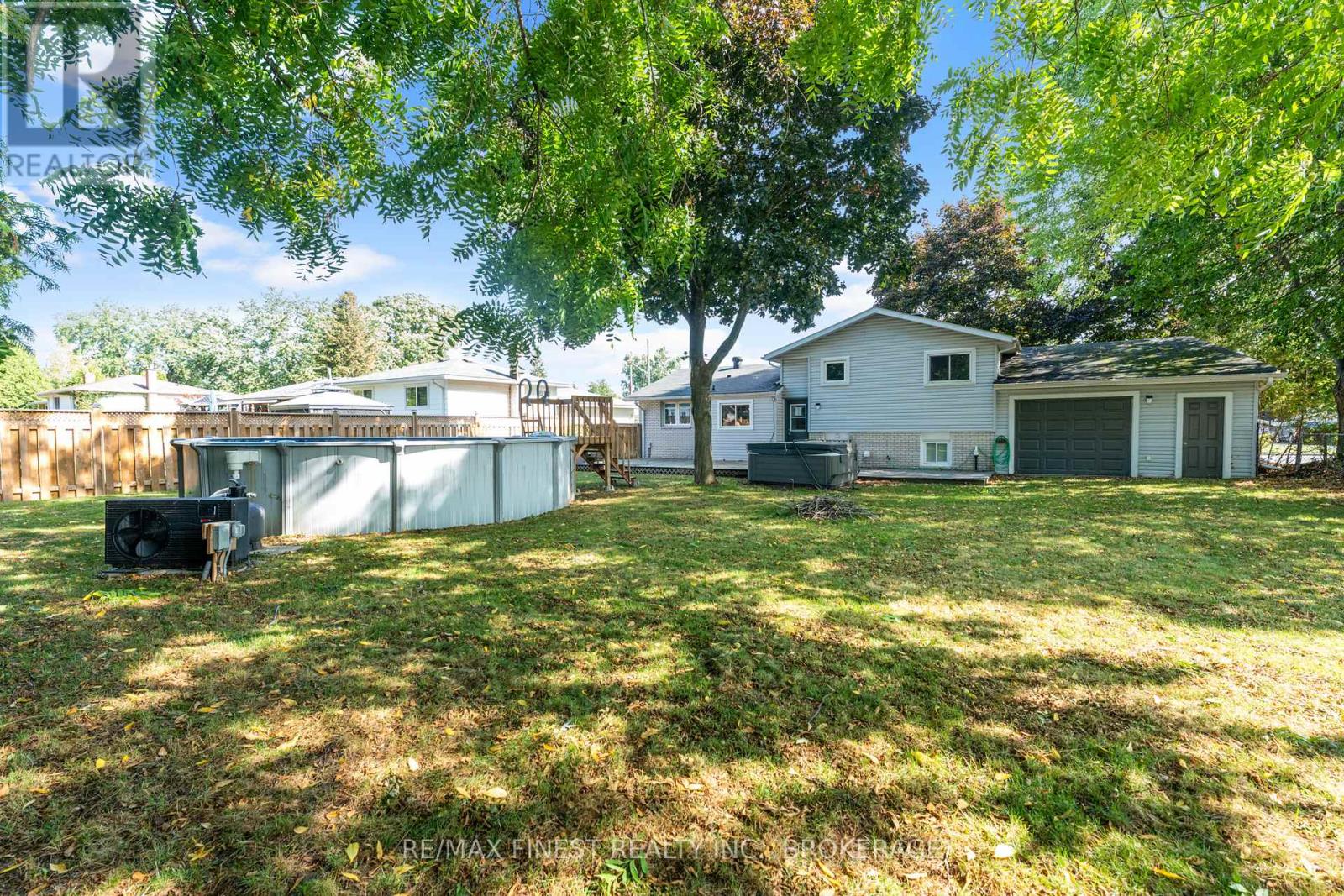 52 Windsor Drive, Brockville, Ontario  K6V 3H6 - Photo 43 - X12392214
