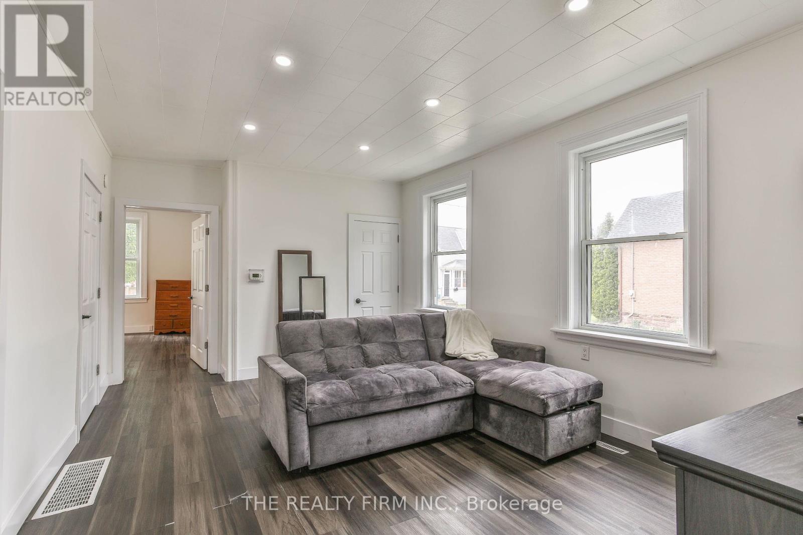 12 Weldon Avenue, St. Thomas, Ontario  N5P 1J6 - Photo 36 - X12392300