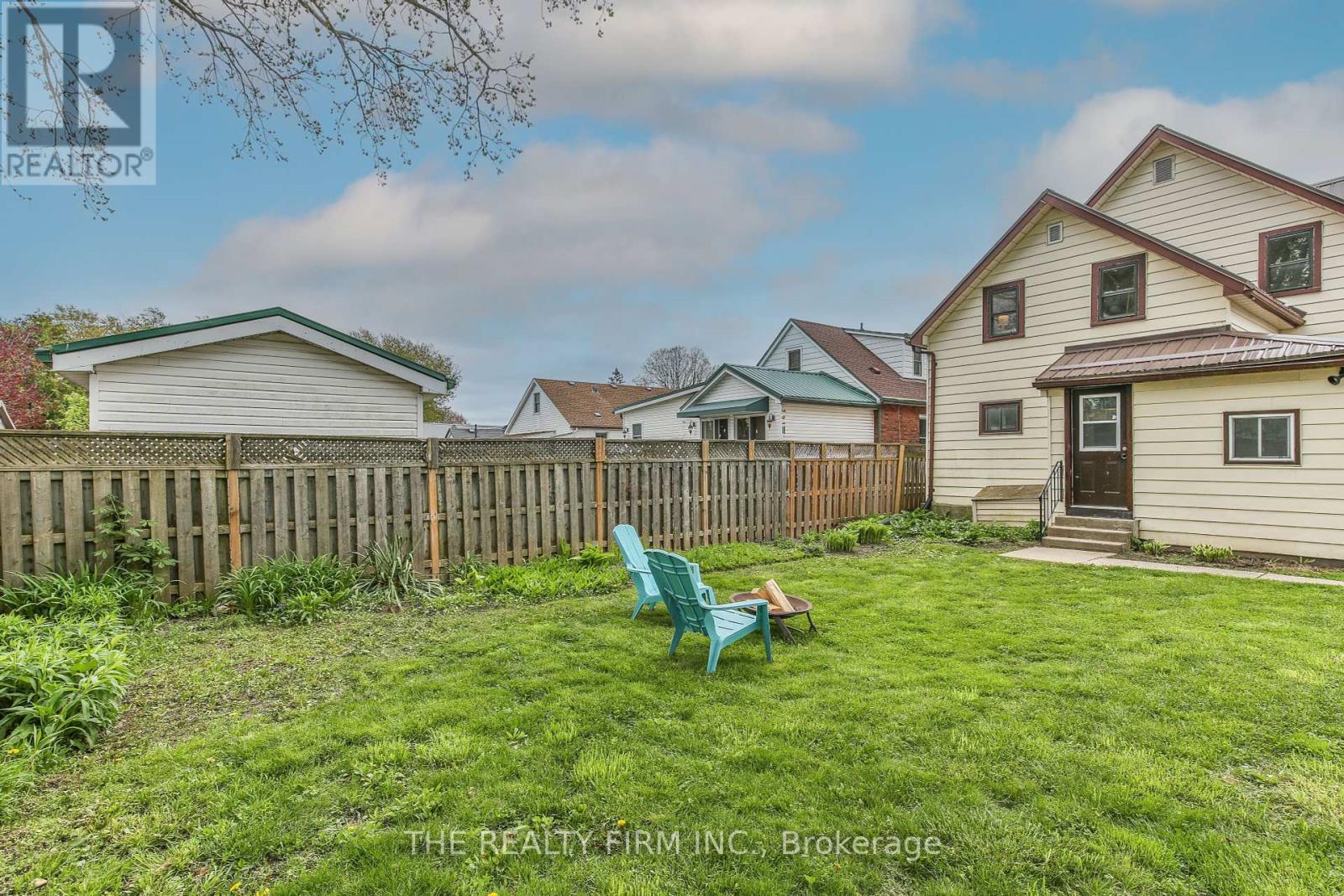 12 Weldon Avenue, St. Thomas, Ontario  N5P 1J6 - Photo 44 - X12392300