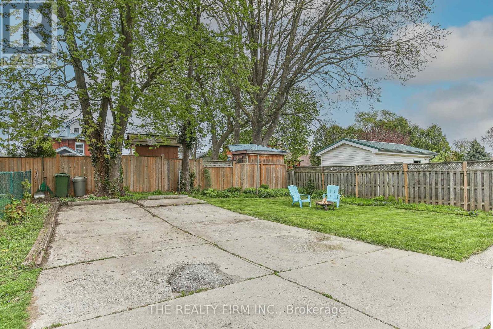 12 Weldon Avenue, St. Thomas, Ontario  N5P 1J6 - Photo 47 - X12392300