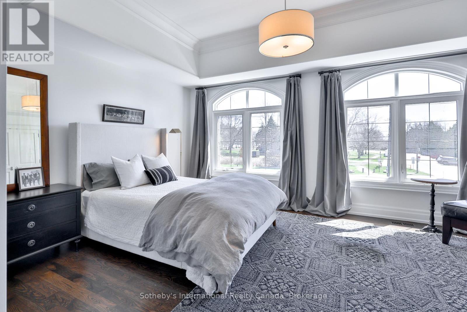 1497 Lakeshore Road W, Oakville, Ontario  L6L 1G5 - Photo 30 - W12392225
