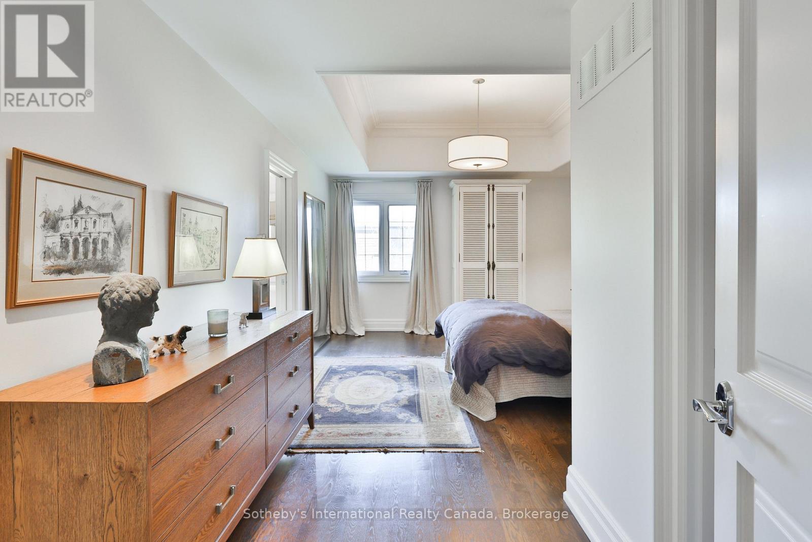 1497 Lakeshore Road W, Oakville, Ontario  L6L 1G5 - Photo 31 - W12392225