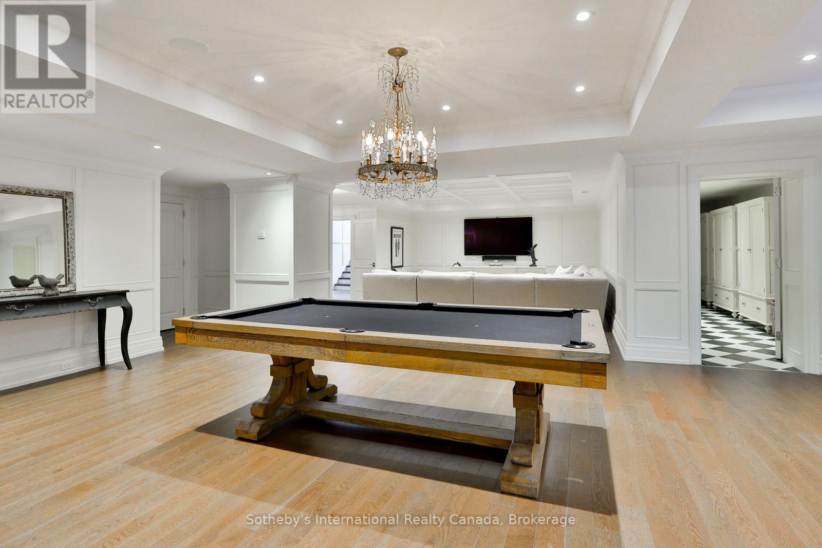 1497 Lakeshore Road W, Oakville, Ontario  L6L 1G5 - Photo 36 - W12392225
