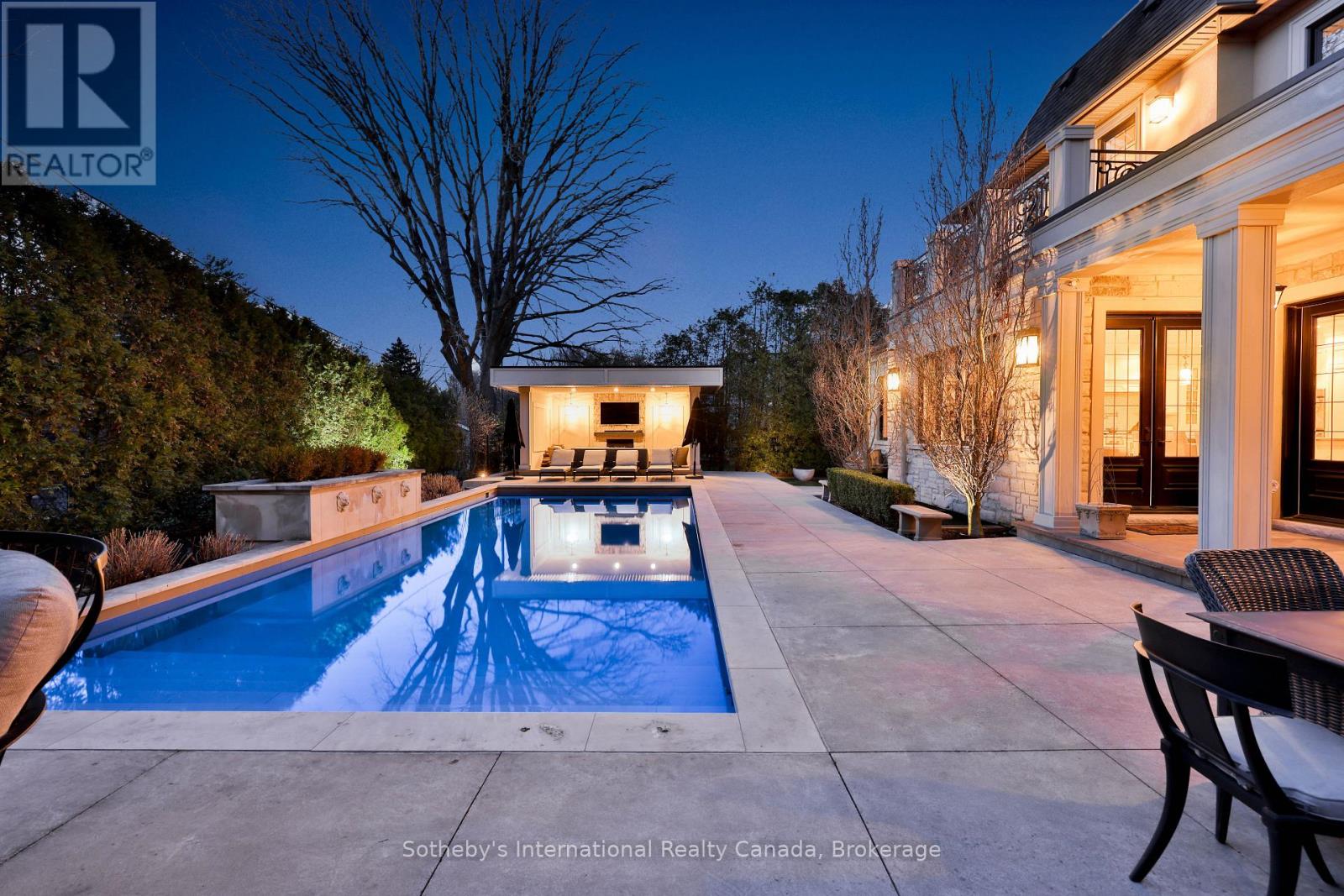 1497 Lakeshore Road W, Oakville, Ontario  L6L 1G5 - Photo 48 - W12392225