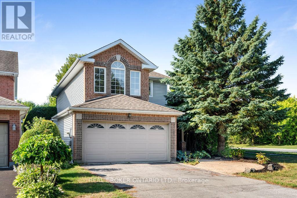 Property at 2 SHERRING CRESCENT image 1
