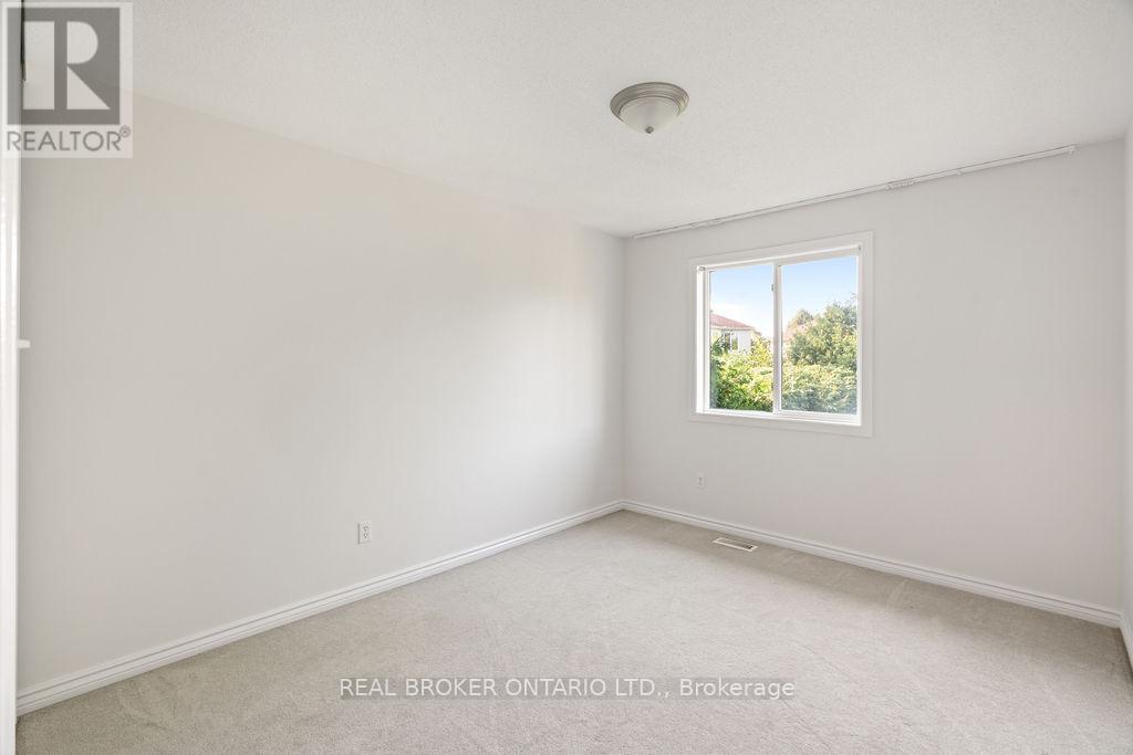 2 Sherring Crescent, Ottawa, Ontario  K2K 2T2 - Photo 24 - X12392146