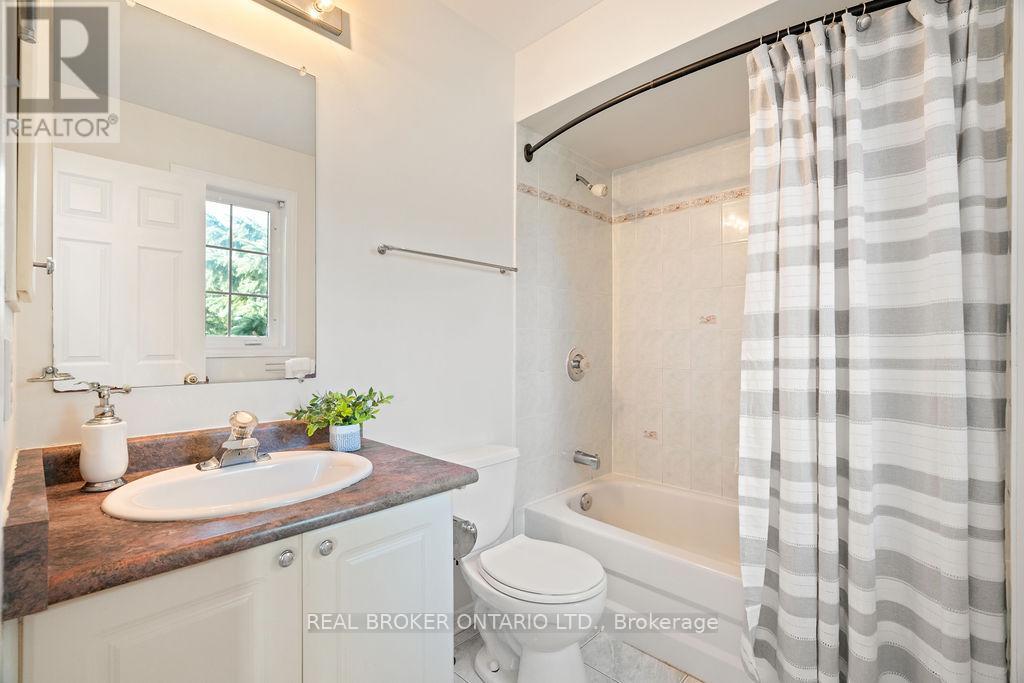 2 Sherring Crescent, Ottawa, Ontario  K2K 2T2 - Photo 26 - X12392146