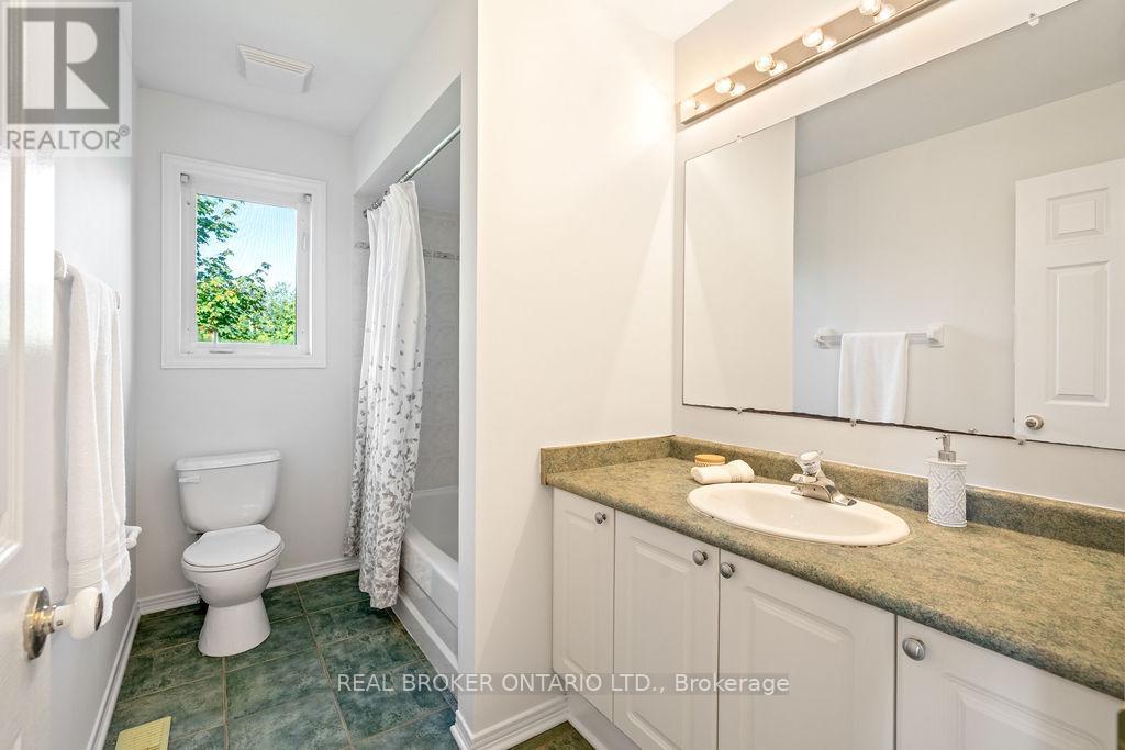 2 Sherring Crescent, Ottawa, Ontario  K2K 2T2 - Photo 27 - X12392146