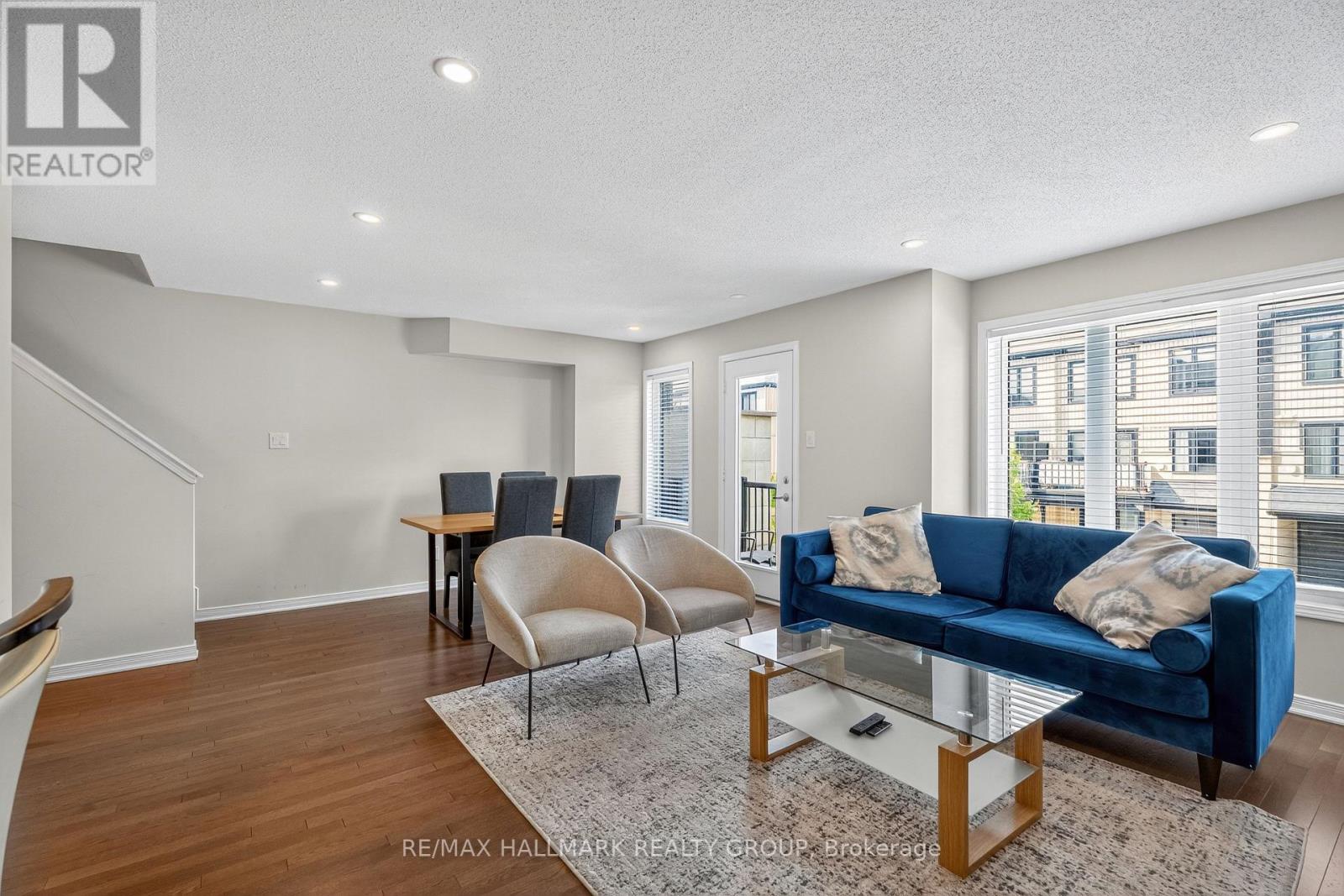 805 Element Private, Ottawa, Ontario  K2M 0M8 - Photo 14 - X12392195