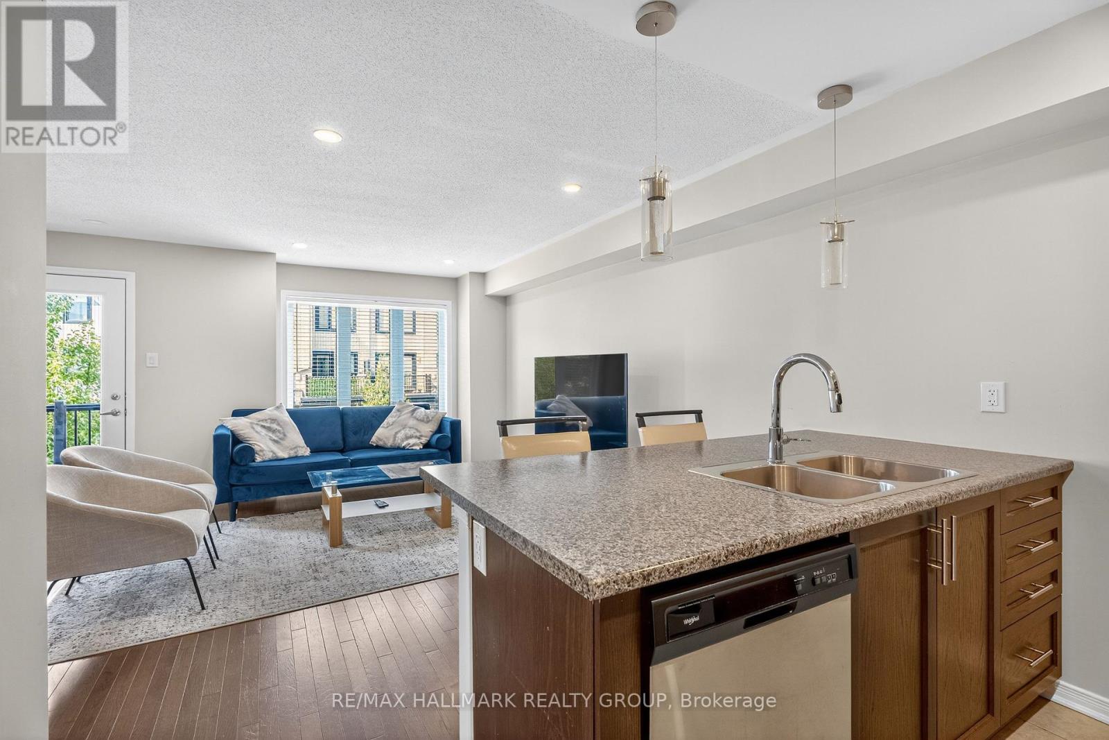 805 Element Private, Ottawa, Ontario  K2M 0M8 - Photo 22 - X12392195