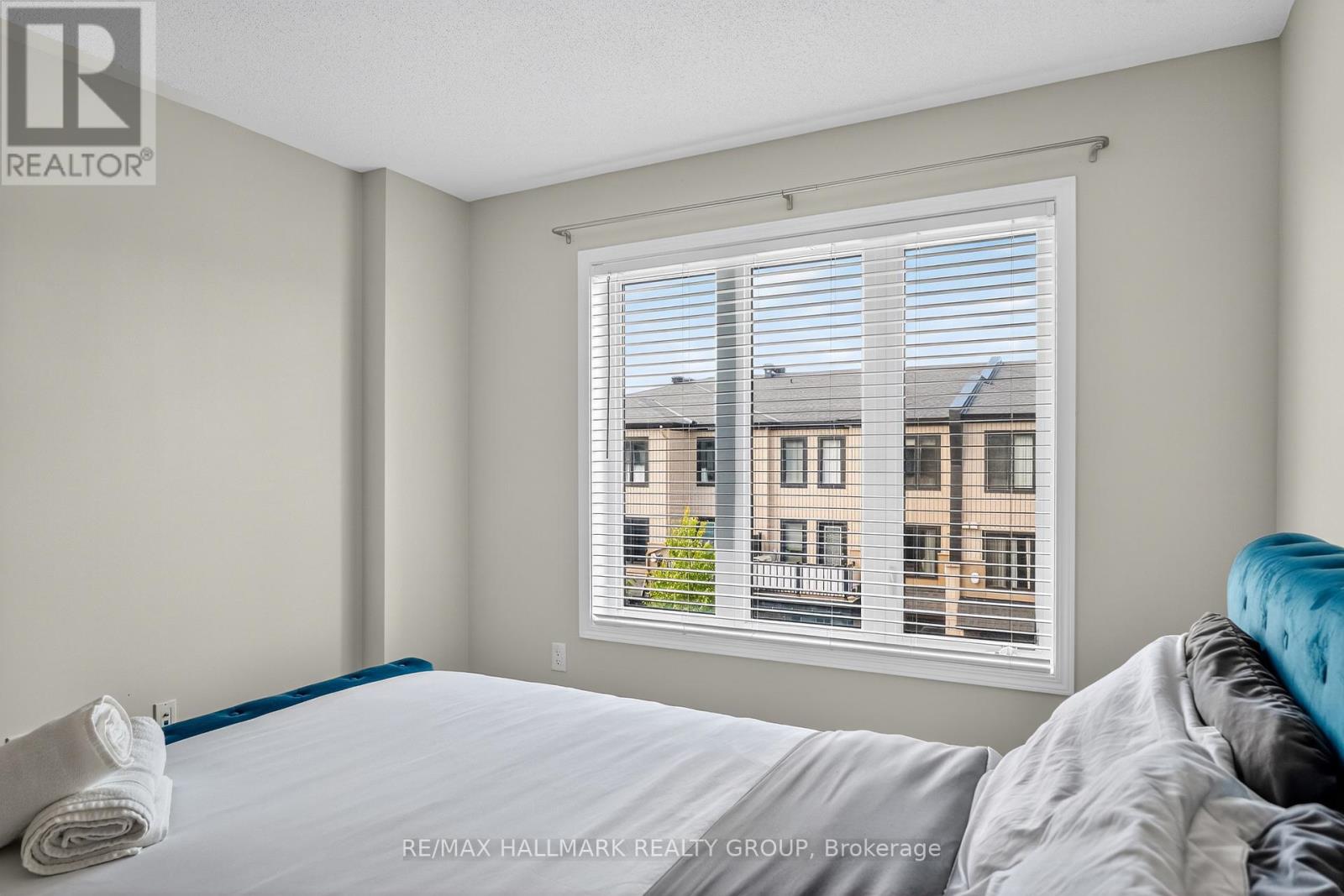 805 Element Private, Ottawa, Ontario  K2M 0M8 - Photo 27 - X12392195