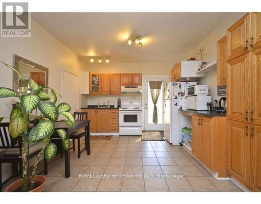 62 Laurel Street, Ottawa, Ontario  K1Y 3E2 - Photo 29 - X12392247