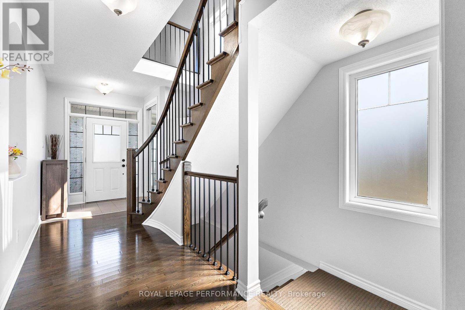 3532 River Run Avenue, Ottawa, Ontario  K2J 3V5 - Photo 2 - X12392258