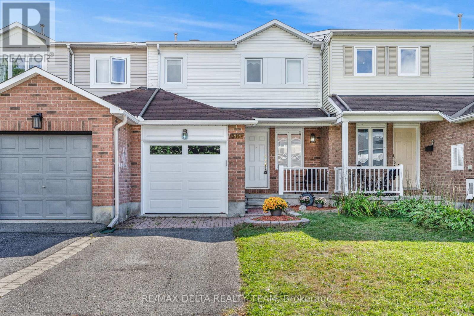 1969 SUNLAND DRIVE, Ottawa, Ontario