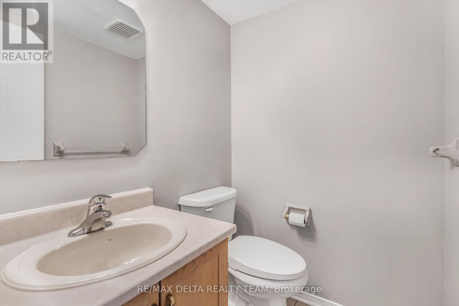 1969 Sunland Drive, Ottawa, Ontario  K4A 3T1 - Photo 5 - X12392264