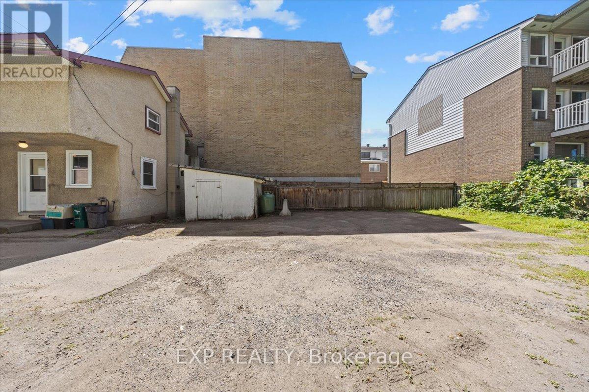 198 Hinchey Avenue, Ottawa, Ontario  K1Y 1L7 - Photo 27 - X12392275