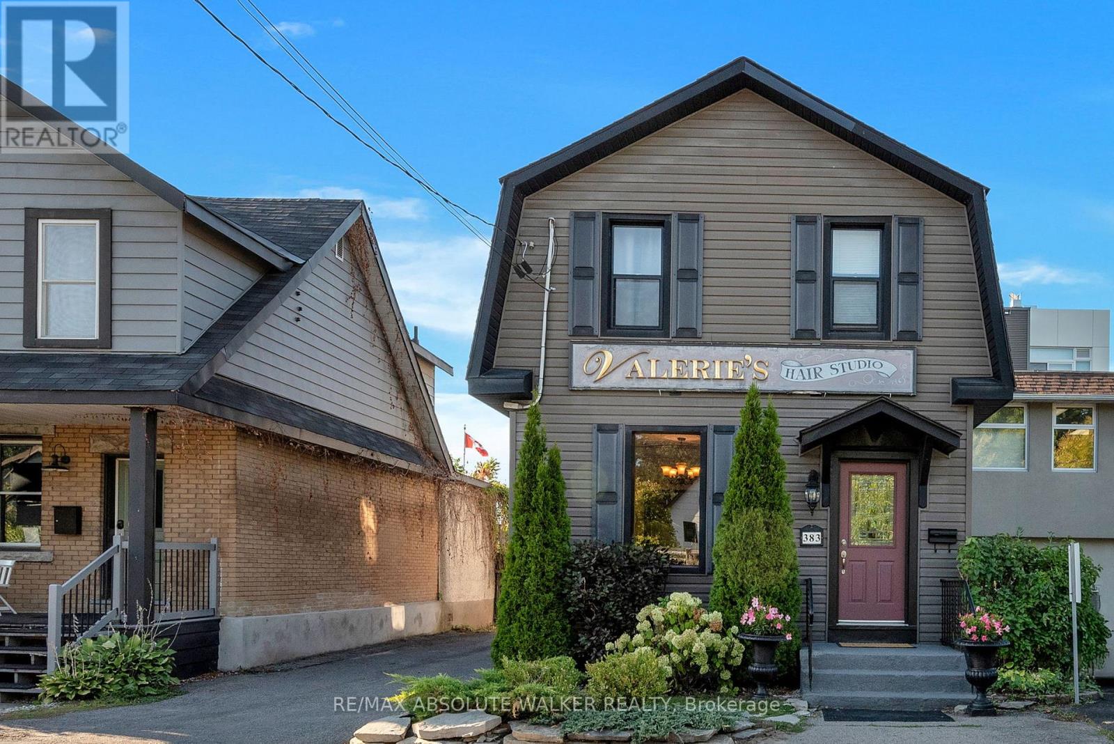 383 DANFORTH AVENUE, Ottawa, Ontario