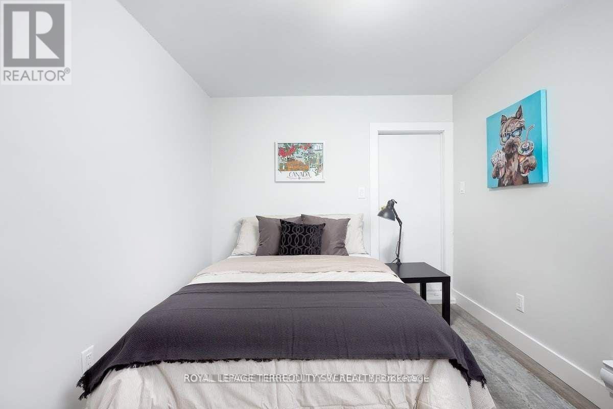 Lower - 396 Lansdowne Avenue, Toronto, Ontario  M6H 3Y3 - Photo 6 - C12392111