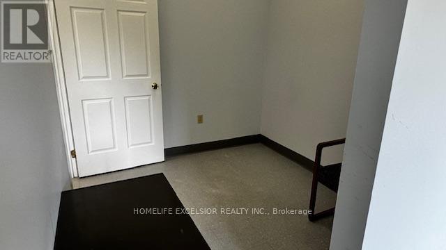 901b - 4560 Highway 7 E, Markham, Ontario  L3R 1M5 - Photo 11 - N12342717