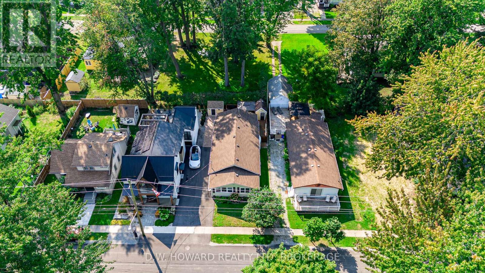 339 Beechwood Avenue, Fort Erie, Ontario  L0S 1B0 - Photo 32 - X12392251
