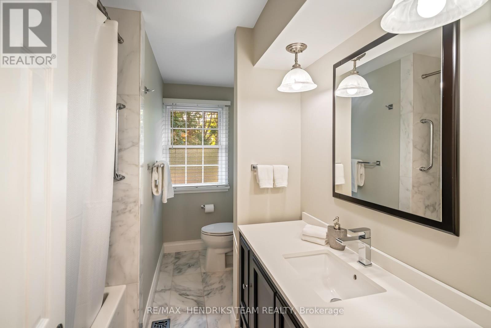 4 Upper Canada Drive, St. Catharines, Ontario  L2N 3H4 - Photo 18 - X12392266