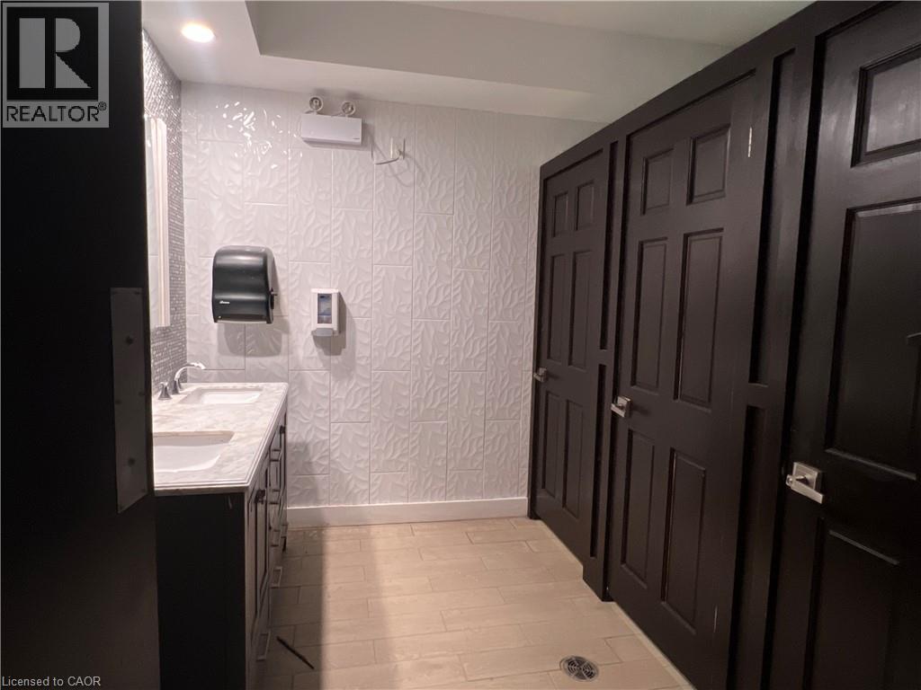 259 St. Paul Street, St. Catharines, Ontario  L2R 3M7 - Photo 24 - 40767375