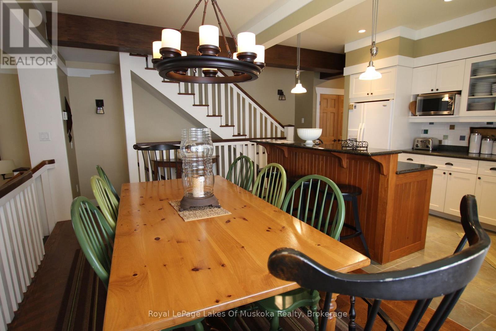 V  3, W 5 - 1020 Birch Glen Road, Lake Of Bays (Mclean), Ontario  P0B 1A0 - Photo 4 - X12392169