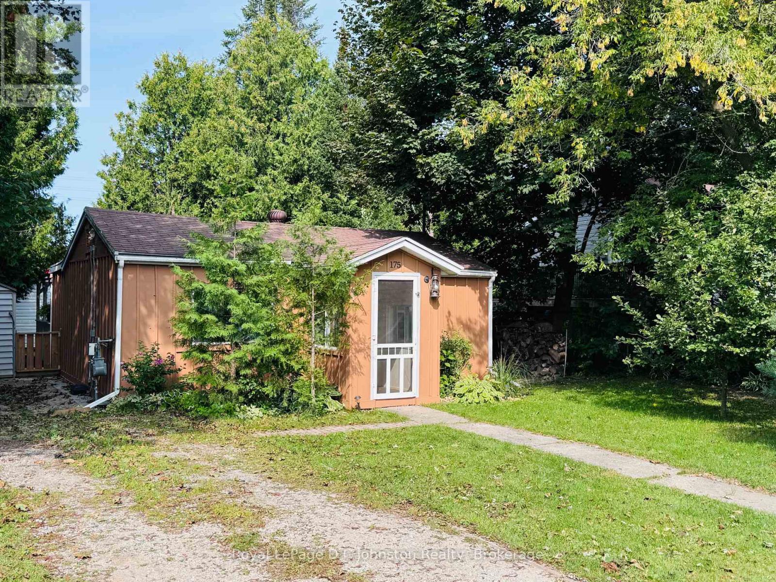 175 Belcher Lane, Saugeen Shores, Ontario  N0H 2L0 - Photo 3 - X12392222