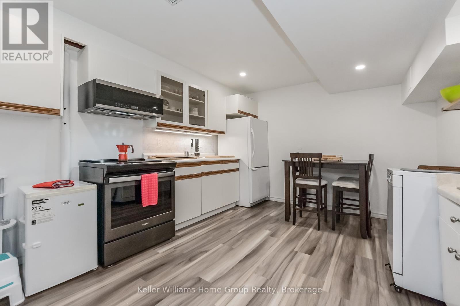 840 St George Street E, Centre Wellington, Ontario  N1M 2Y1 - Photo 42 - X12392305