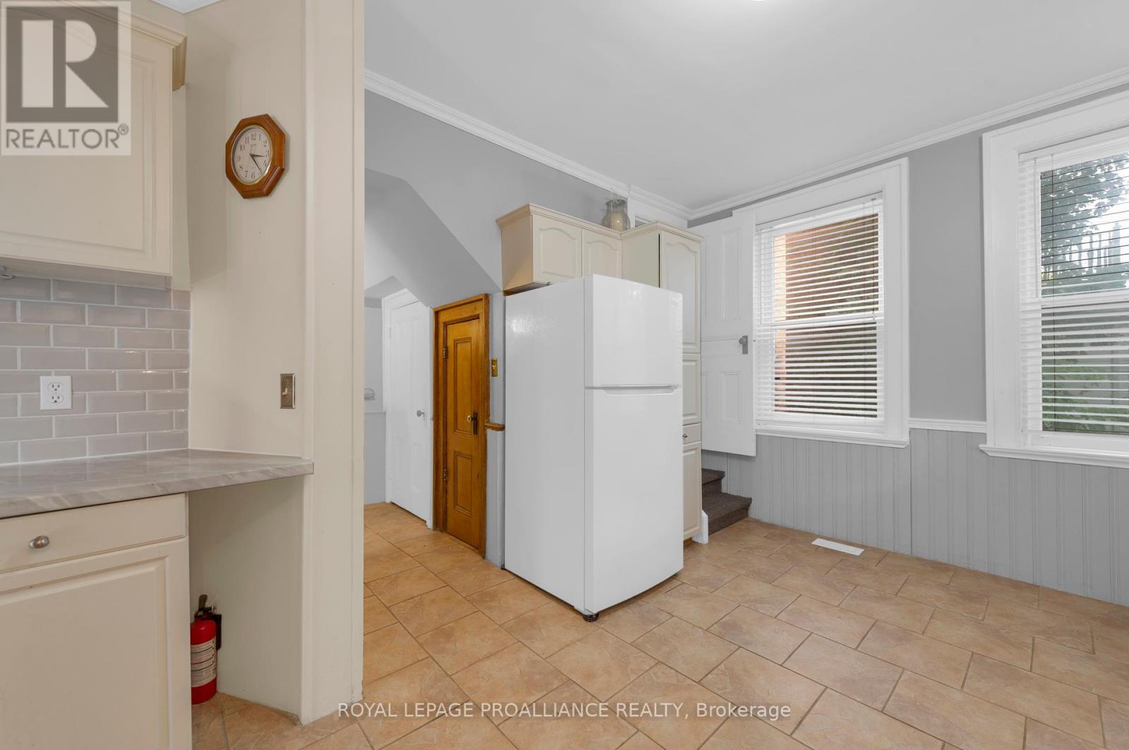 262 Metcalf Street, Tweed, Ontario K0K 3J0 - Photo 13 - X12392235