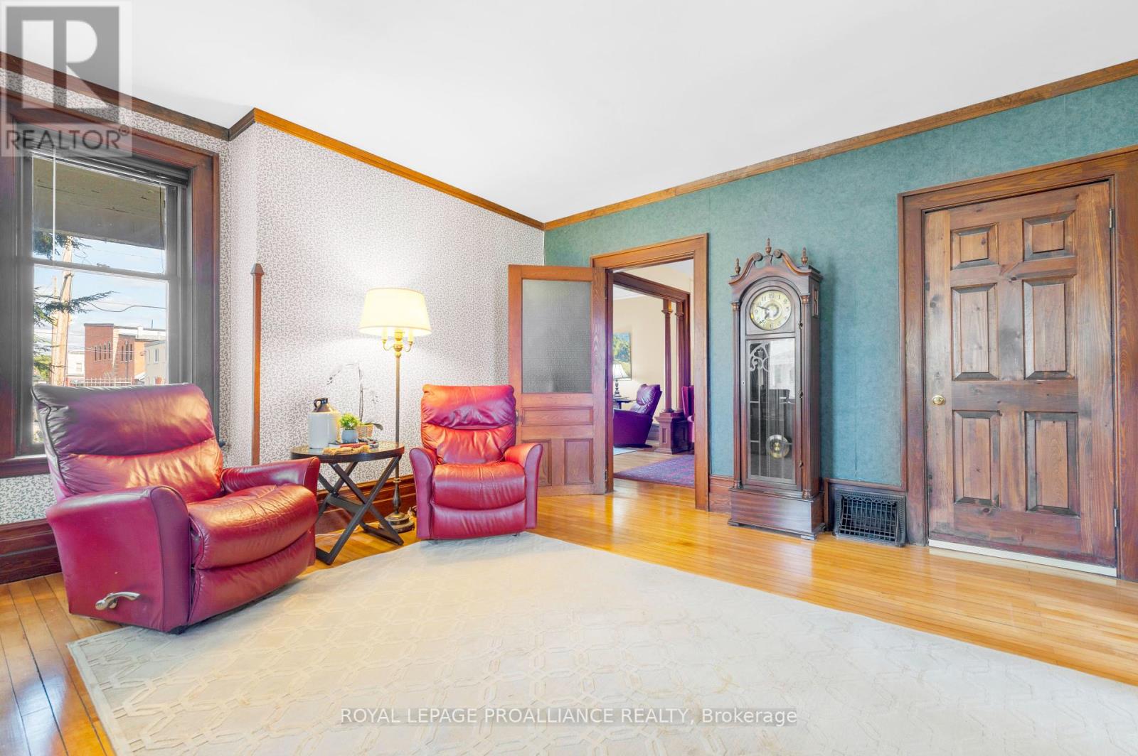 262 Metcalf Street, Tweed, Ontario K0K 3J0 - Photo 4 - X12392235