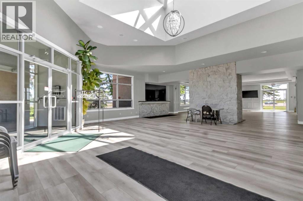 8, 218 Village Terrace Sw, Calgary, Alberta  T3H 2L4 - Photo 25 - A2253157