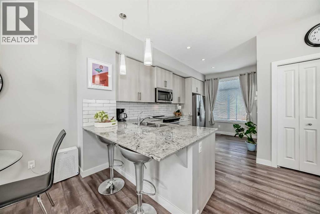63 Legacy Path Se, Calgary, Alberta  T2X 4H9 - Photo 6 - A2255203