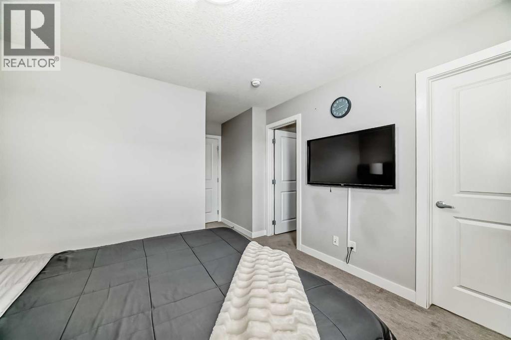 63 Legacy Path Se, Calgary, Alberta  T2X 4H9 - Photo 25 - A2255203
