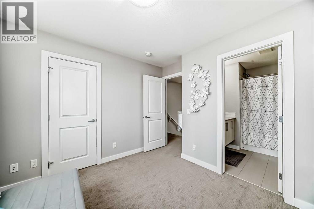 63 Legacy Path Se, Calgary, Alberta  T2X 4H9 - Photo 30 - A2255203