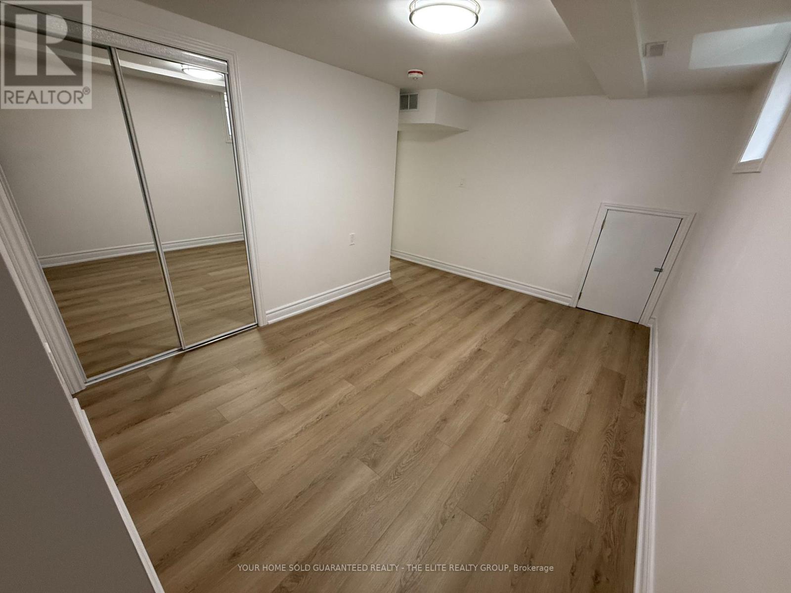 Lower - 43 Royal Palm Drive, Brampton, Ontario  L6Z 1P1 - Photo 9 - W12392126