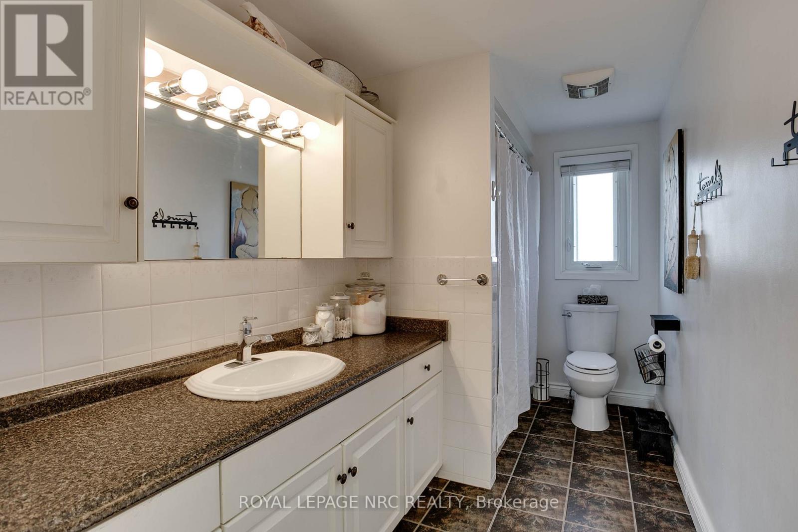 3522 East Main Street, Fort Erie, Ontario  L0S 1S0 - Photo 14 - X12317733