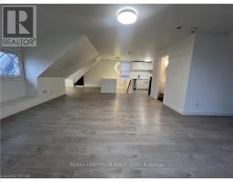 3 - 49 FAIRLEIGH AVENUE S