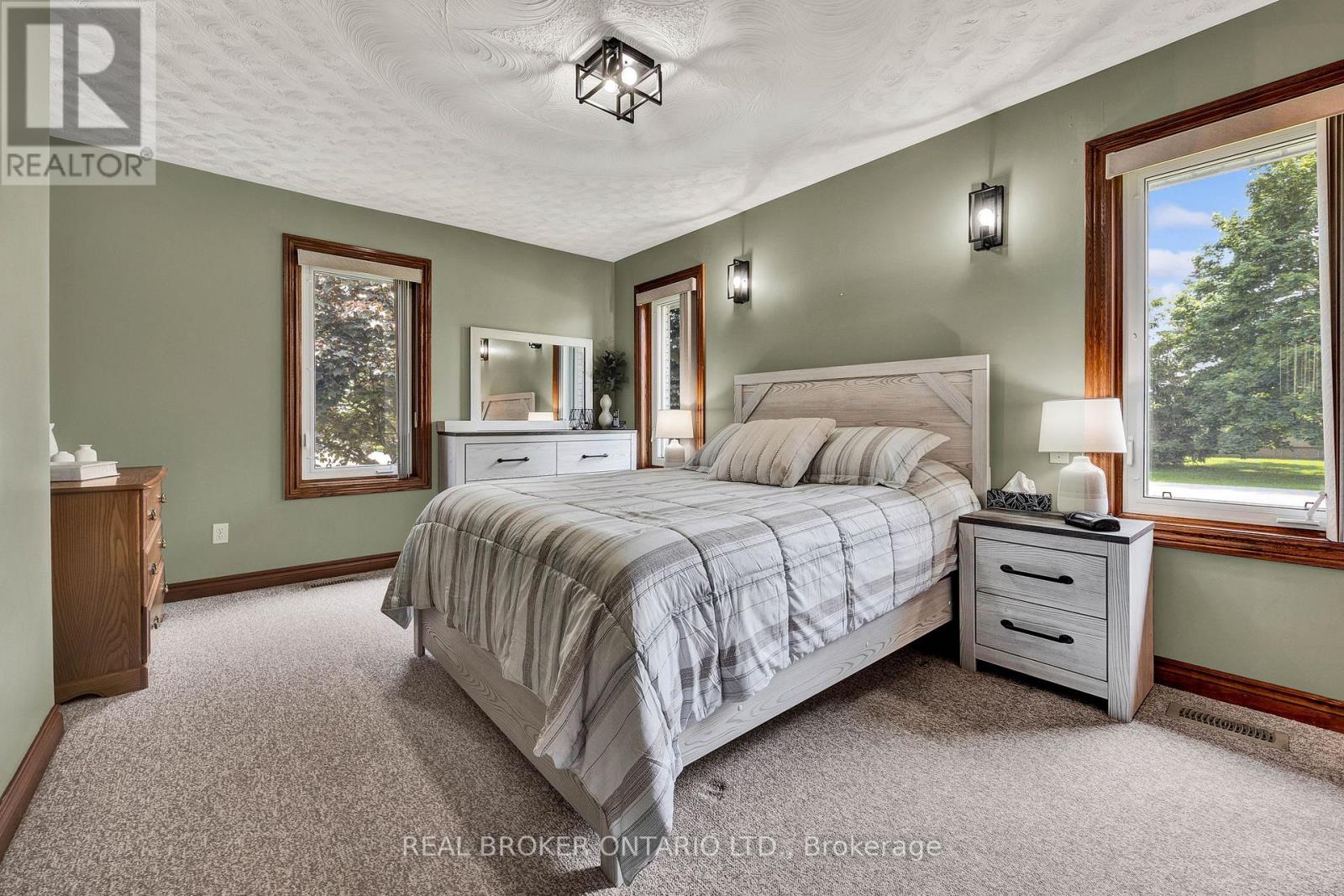 1 Shantz Place, Wellesley, Ontario  N0B 2S0 - Photo 15 - X12392104